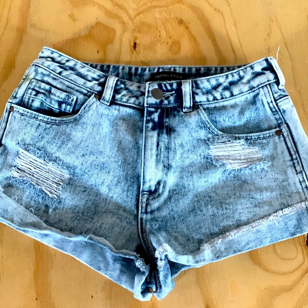 Kendall & kylie jean shorts